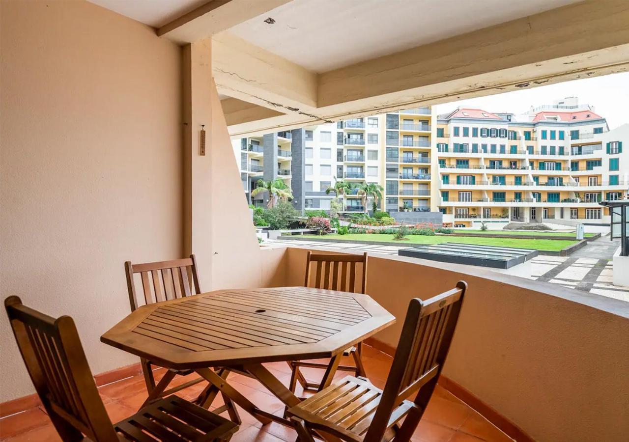 Lovely 1-Bedroom Apartment With Parking Ocean View Funchal (Madeira) Exterior foto